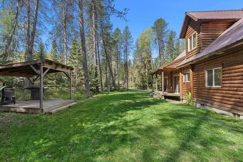 Exterior - 661 W Joyner Dr, Cusick, WA 99119 photo 3 of 14