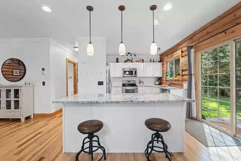 Kitchen - 661 W Joyner Dr, Cusick, WA 99119 photo 2 of 5