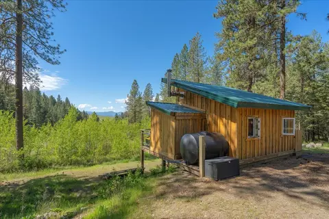 3350 Daisy Mine Rd, Rice, WA 99167