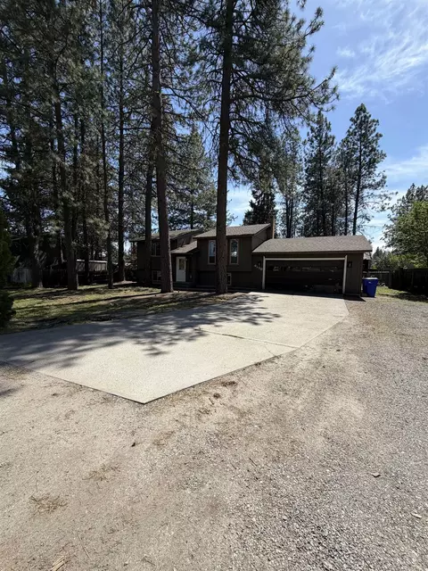 Exterior - 4226 E Chris Ct, Mead, WA 99021 photo 4 of 4