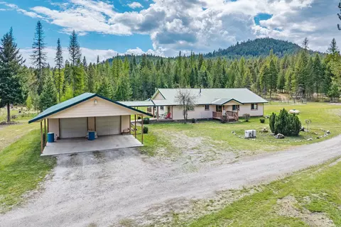 3145 Red Marble Rd, Chewelah, WA 99109