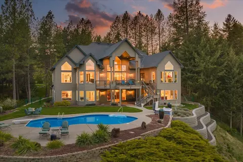 12823 S Fairway Ridge Ln, Spokane, WA 99224