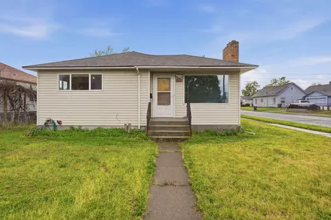 2304 E Sanson Ave, Spokane, WA 99217