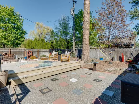 Exterior - 4215 E 33rd Ave, Spokane, WA 99223 photo 11 of 13