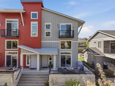2211 W Bridge Ave, Spokane, WA 99201