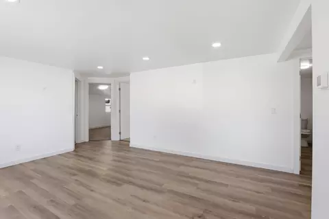 Living - 5008 E 5th Ave, Spokane Valley, WA 99212 photo 2 of 4