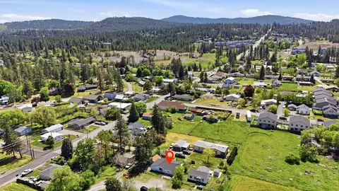 View/Area - 5008 E 5th Ave, Spokane Valley, WA 99212 photo 2 of 4