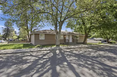 3216 N 3218 N N Maple St, Spokane, WA 99205
