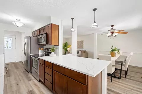 Kitchen - 6024 E 11th Ave, Spokane Valley, WA 99212 photo 1 of 3