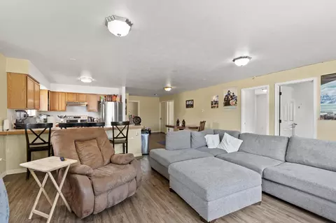 Living - 303 E Augusta Ave, Spokane, WA 99207 photo 3 of 4