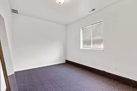 Bedroom - 303 E Augusta Ave, Spokane, WA 99207 photo 4 of 9