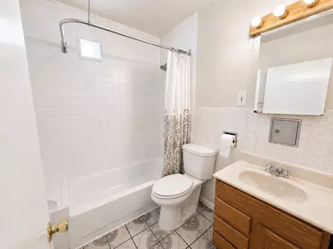Bath - 1011 E Augusta Ave, Spokane, WA 99207 photo 1 of 1