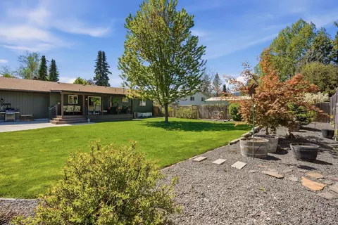 Exterior - 11113 E 38th Ave, Spokane Valley, WA 99206 photo 7 of 10
