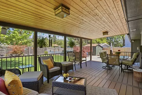 Exterior - 11113 E 38th Ave, Spokane Valley, WA 99206 photo 3 of 10