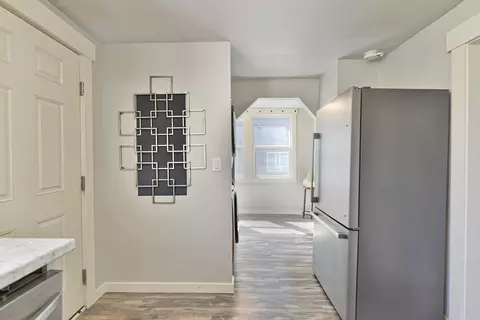 Entry Way - 2814 Everett Ave, Spokane, WA 99217 photo 1 of 2
