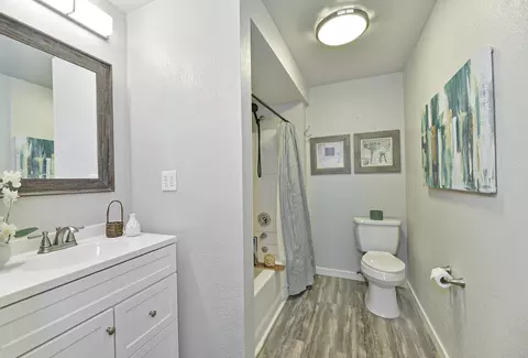 Bath - 2814 Everett Ave, Spokane, WA 99217 photo 1 of 2