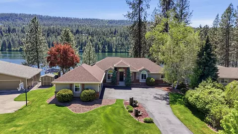 202 E Shore Rd, Nine Mile Falls, WA 99026
