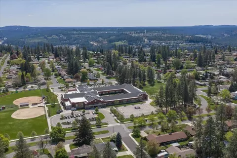 View/Area - 24 E 34th Ave, Spokane, WA 99203 photo 4 of 6