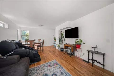 Living - 24 E 34th Ave, Spokane, WA 99203 photo 1 of 1