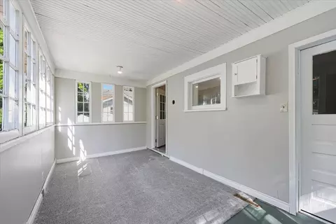 Exterior - 826 E 34th Ave, Spokane, WA 99203 photo 5 of 15