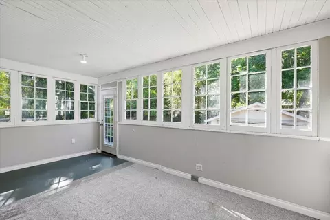 Exterior - 826 E 34th Ave, Spokane, WA 99203 photo 3 of 15