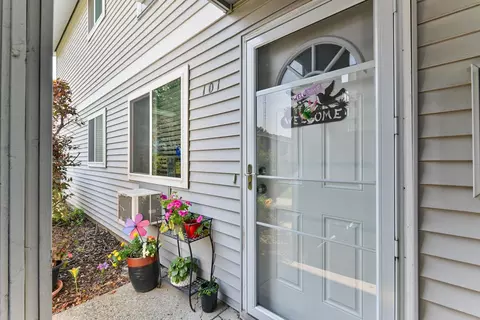 4026 S Regal St #101, Spokane, WA 99223
