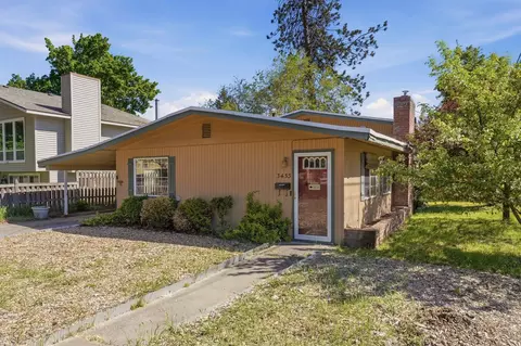 3433 W Hoffman Ave, Spokane, WA 99205