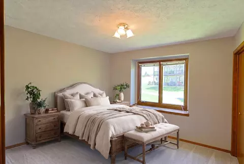 Bedroom - 9803 N Comanche Dr, Spokane, WA 99208 photo 2 of 7