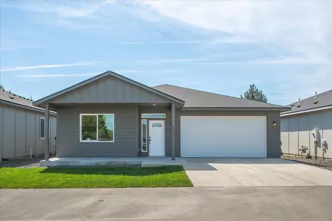 17804 E 3rd Ln, Spokane Valley, WA 99016