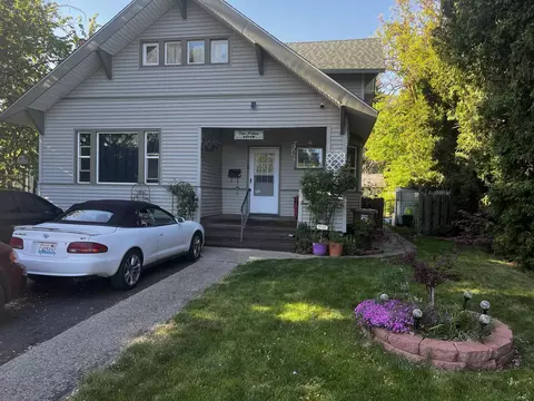 1018 W Grace Ave, Spokane, WA 99205