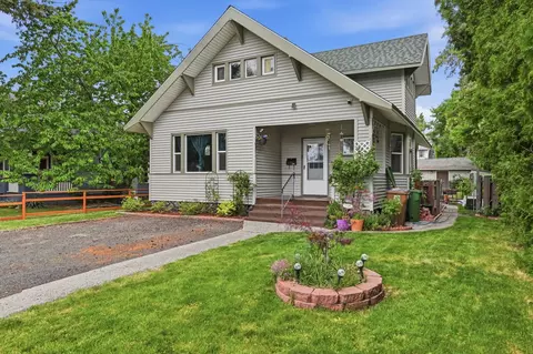 1018 W Grace Ave, Spokane, WA 99205
