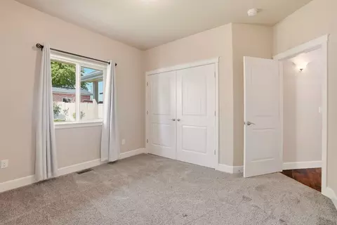 Bedroom - 7521 N E St, Spokane, WA 99208 photo 6 of 7