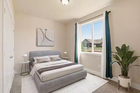 Bedroom - 7521 N E St, Spokane, WA 99208 photo 3 of 7