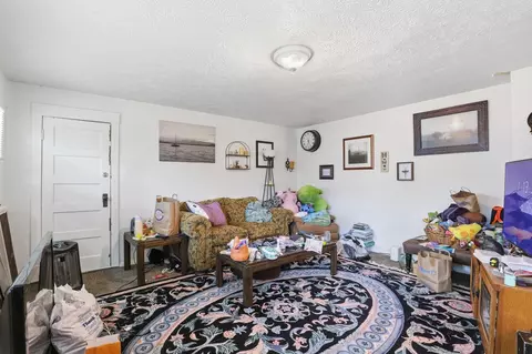 Living - 1723 E Hoffman Ave, Spokane, WA 99207 photo 3 of 3