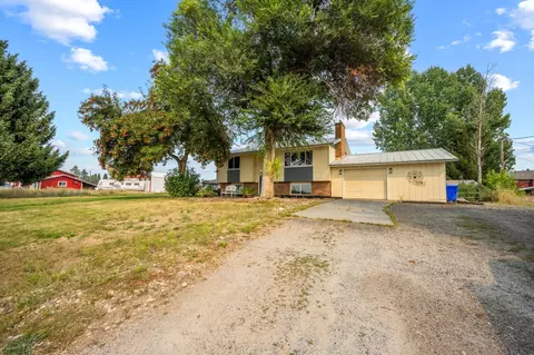 34006 N Short Rd, Deer Park, WA 99006