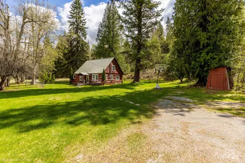 17112 31 Hwy, Metaline Falls, WA 99153