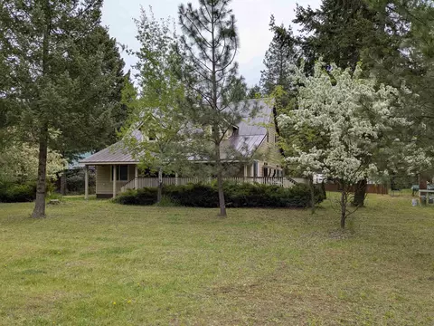 3734 N Deer Lake Rd # -B, Loon Lake, WA 99148