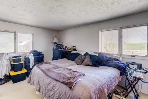 Bedroom - 51492 Sobek Rd E Rd, Edwall, WA 99008 photo 2 of 3