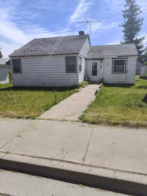 711 Washington St, Davenport, WA 99122