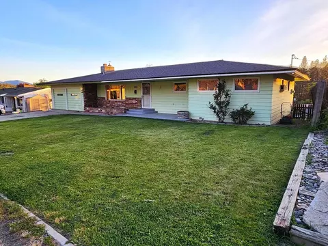 120 Crestview Dr, Colville, WA 99114