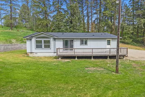 1684 Stanley Loop, Chewelah, WA 99109
