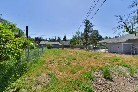 1808 E 4th Ave, Spokane, WA 99202 photo 8