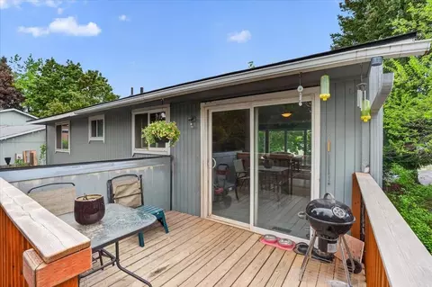 Exterior - 610 E Vicksburg Ave, Spokane, WA 99208 photo 3 of 13