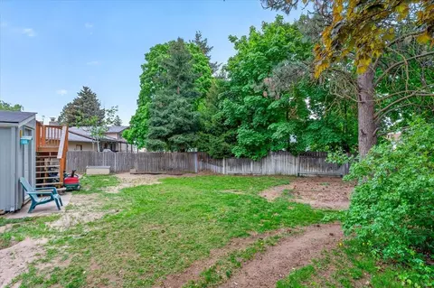 Exterior - 610 E Vicksburg Ave, Spokane, WA 99208 photo 9 of 13