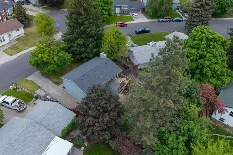 View/Area - 610 E Vicksburg Ave, Spokane, WA 99208 photo 5 of 8