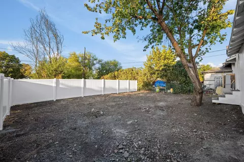 Exterior - 2911 E Fairview Ave, Spokane, WA 99207 photo 5 of 6