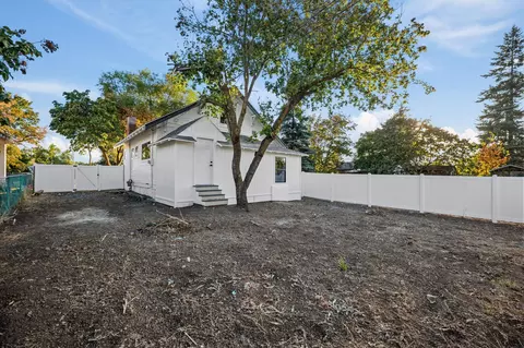 Exterior - 2911 E Fairview Ave, Spokane, WA 99207 photo 3 of 6