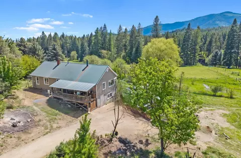 2083 Marble Valley Basin Rd, Addy, WA 99101
