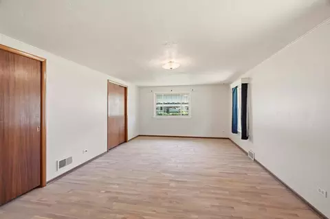 Living - 10121 E 4th Ave, Spokane Valley, WA 99206 photo 4 of 4