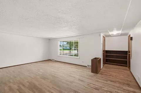 Living - 10121 E 4th Ave, Spokane Valley, WA 99206 photo 1 of 4